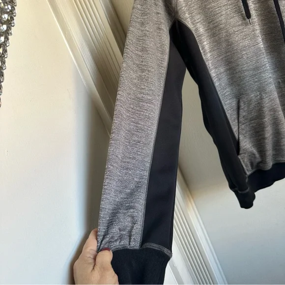 Roper RARE Heather Gray and Black Men's Hoodie Size M - Picture 4 of 7